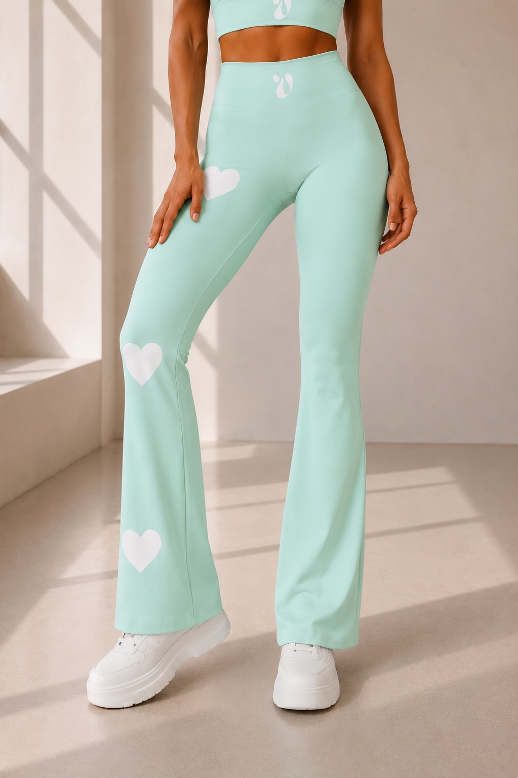 Signature Heart Flare Leggings Turquoise